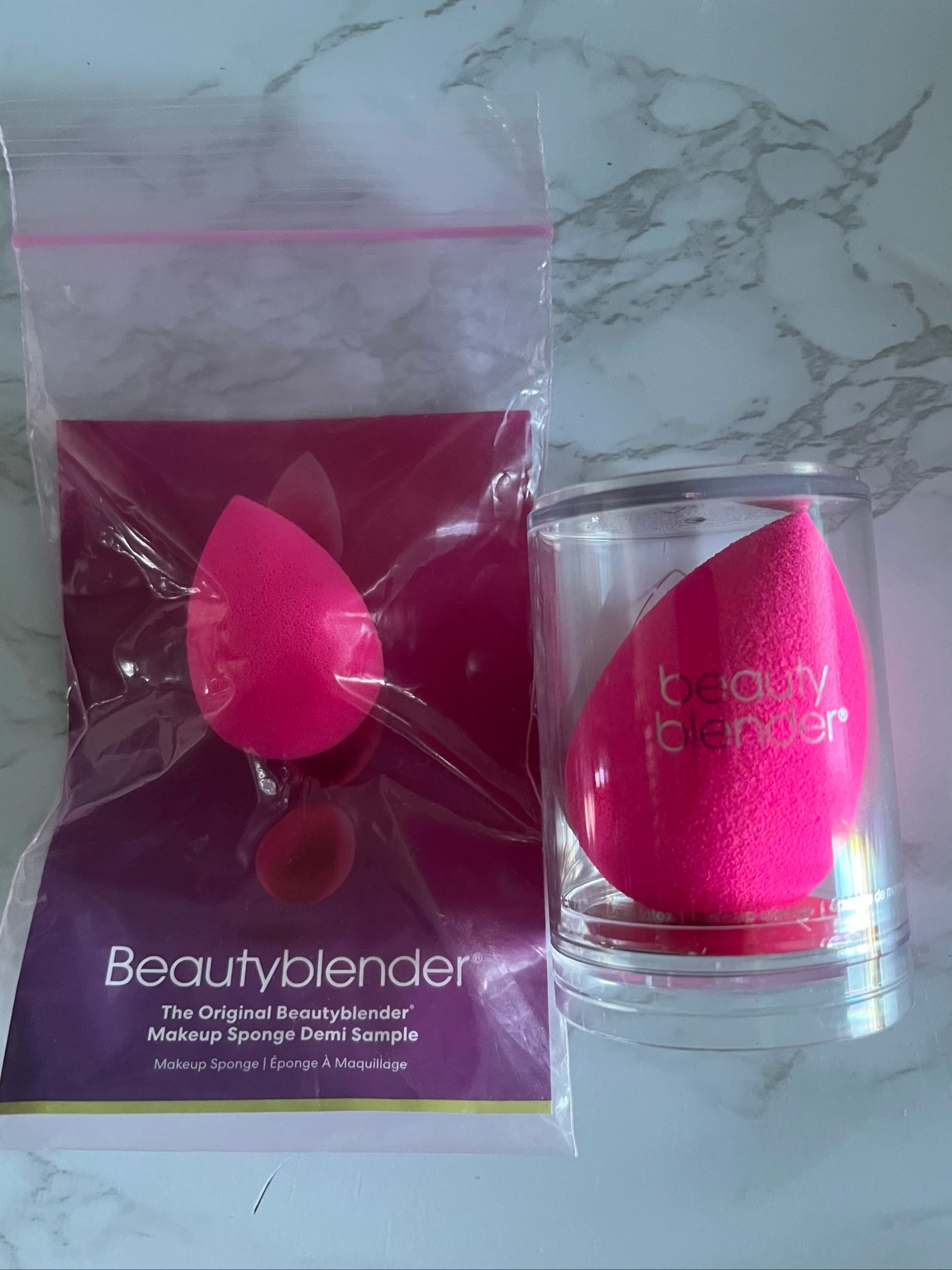 Lot éponges maquillage 